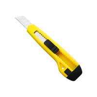 Couteau utilitaire professionnel à lame détachable de 18 mm avec bouton de verrouillage de sécurité, manche en plastique léger, coupe-carton pour le bureau