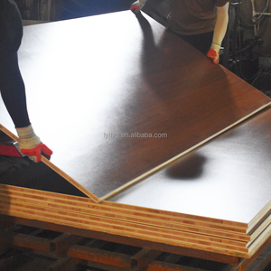 Contreplaqué <span class=keywords><strong>m</strong></span>élaminé brun, revêtu <span class=keywords><strong>de</strong></span> résine phénolique, pour <span class=keywords><strong>coffrage</strong></span> en béton, construction, panneau <span class=keywords><strong>de</strong></span> <span class=keywords><strong>coffrage</strong></span> - Product Image 1