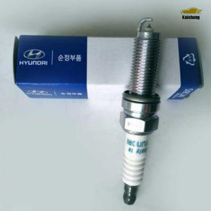 Bougie d'allumage puissante 18844-10060 – Réduit les vibrations, diminue la consommation de carburant pour l'entretien et le remplacement des voitures familiales Hyundai et Kia - Product Image 1