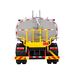 東風4X2 12立方メートル 165馬力/200馬力 水槽車/水運車 - Product Image 5