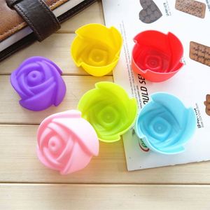 Molde de Silicona para Pastel con Forma de Rosa de 7 cm de Alta Calidad, Popular para Repostería y Pastelería del Día de San Valentín, Venta al por Mayor - Product Image 3