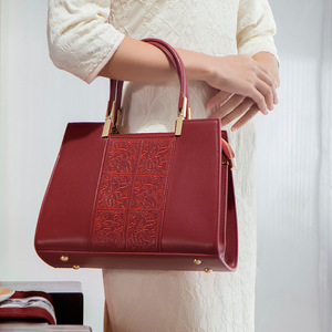Bolso de Mano Portátil de Lujo Rojo para Niñas con Doble Cremallera, Material PU, Estilo Vestido, Regalo de Boda para Novia - Product Image 4