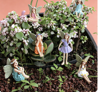 Figurines de fées miniatures en résine en gros, accessoires de jardin pour la décoration extérieure, de la cour, de la maison et des plantes en pot, style artificiel