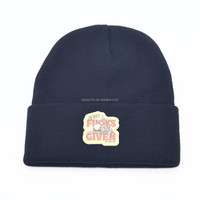 Bonnet en tricot 100 % acrylique style urbain OEM, avec broderie personnalisée et patch en caoutchouc PVC, bonnet chaud d'hiver unisexe pour usage quotidien décontracté
