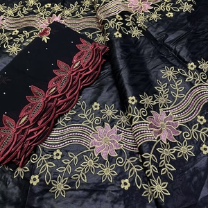 Tissu en Dentelle Nigériane <span class=keywords><strong>Mariage</strong></span> Nuptial Brodé Haut de Gamme Large <span class=keywords><strong>Bazin</strong></span> Coton Qualité Supérieure 7060 Largeur 160cm - Product Image 4