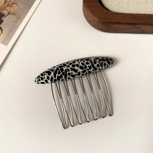 Pinza de Pelo Elegante de Acetato Engrosado Hecha a Mano, Herramienta de Organización de Alta Gama para Uso Invertido en la Parte Trasera de la Cabeza para Mujer - Product Image 4