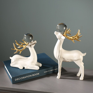 Figurines décoratives en résine de cerf, 2 pièces, design contemporain pour salon, cadeau de mariage, décoration de la maison - Product Image 4