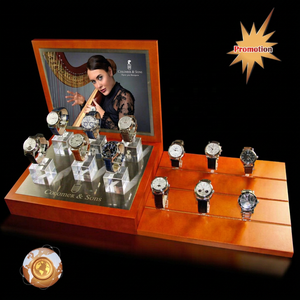 Présentoir de Comptoir de Luxe en Bois Sur Mesure pour Montres, Idéal pour Boutiques de Montres - Product Image 1