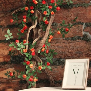 Guirlandes de roses artificielles uniques en soie, fleurs décoratives murales pour la maison, utilisation intérieure - Product Image 4
