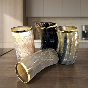 Recipiente para bebidas de estilo real con borde tallado, base superior de material orgánico, forma natural, ecológico, de gran utilidad, arte de sal de cuerno - Product Image 1