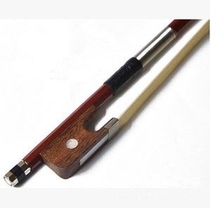 Archets de <span class=keywords><strong>violoncelle</strong></span> populaires en gros <span class=keywords><strong>4</strong></span>/<span class=keywords><strong>4</strong></span> <span class=keywords><strong>3</strong></span>/<span class=keywords><strong>4</strong></span> 1/2 1/<span class=keywords><strong>4</strong></span> 1/8, faits à la main en bois de Brésil avec crins, pour débutants - Product Image 1