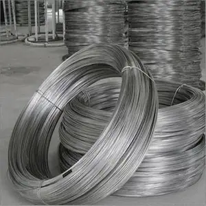 Precio de fábrica Aisi A36 Q195 Alambre de acero galvanizado con bajo contenido de carbono 0,5mm 1mm Varilla de alambre de acero