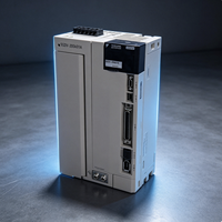Servoamplificador Yaskawa SGDV-200A01A Serie Sigma-V, Unidad de Accionamiento de Alta Precisión para Control de Posicionamiento de Maquinaria, 20.0 Monofásico