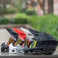 Nouveau casque de vélo de montagne PBRabbit pour hommes et femmes, utilisation en descente/hors route, casque intégral monobloc, lunettes, coque ABS/PC, mousse