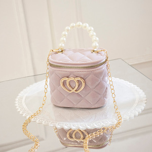 Envío Gratis, Bolso de Mano de Gelatina Color Caramelo de Verano, Bolso con Asa de Perlas, Mini Bolso de PVC Transparente para Niñas y Mujeres - Product Image 4