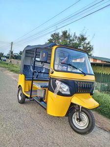 Mototaxi de Gasolina de Doble Fila, Triciclo a Motor para Turismo, Taxi de Pasajeros, 200cc, Asientos Potentes - Product Image 6