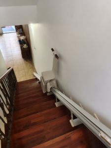 <span class=keywords><strong>Montascale</strong></span> Moderno per Casa con Controllo Remoto Elettrico, Ascensore <span class=keywords><strong>a</strong></span> Trazione per Facile Accesso alle Scale - Product Image 5