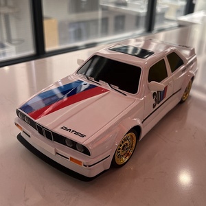 Điện đài phát thanh điều khiển 30 <span class=keywords><strong>km</strong></span>/h Retro Drift RC xe thể thao 4WD pin có thể sạc lại với 2.4 Gam có thể thay thế trôi và đua lốp xe - Product Image 5