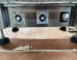 Machine à crêpes multifonctionnelle de haute qualité à bon prix, moteur en acier inoxydable de qualité alimentaire, équipement de pâtisserie, 200-300 pièces/heure - Product Image 6