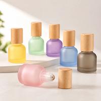 Flacon en verre givré coloré de 10 ml avec bouchon en bois, flacons roll-on pour huiles essentielles, parfums, rechargeables, avec bouchon à vis, logo personnalisé, ODM