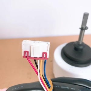 มอเตอร์พัดลมไฟฟ้าพลาสติก TCL รุ่น ZKFP-45-8-105 45W แบบไร้แปรงถ่าน DC ทรงกระบอก สำหรับเครื่องปรับอากาศภายใน - Product Image 1