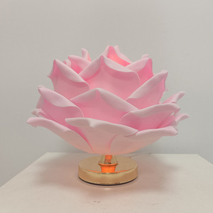 Lampe de table esthétique en forme de rose, lumière LED rose et blanche romantique pour la décoration de la chambre à coucher, cadeau de mariage ou de la Saint-Valentin - Product Image 5