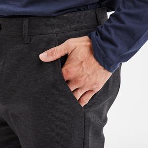 กางเกงชิโน่ผู้ชายทรงสลิมฟิต ผ้าโพลีเอสเตอร์ ยืดได้ ทรงตรง ขอบเอวกลาง ทรงแบน ใส่ได้ทุกวัน ใส่ลำลอง ใส่ออกงาน ใส่ได้ในฤดูหนาว - Product Image 5