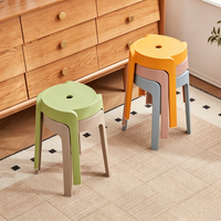 Tabouret rond en plastique empilable, étanche et anti-collision, en stock, à prix abordable, pour salon de thé, appartement, usage quotidien en intérieur
