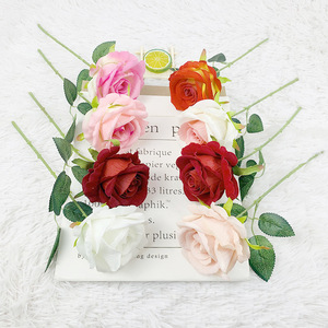 Rosas de terciopelo artificiales, rosas individuales de estilo europeo, flores decorativas de alta simulación para bodas y decoración del hogar - Product Image 2