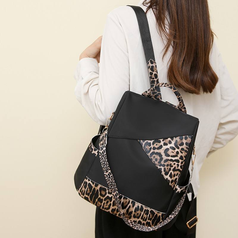 Imprimé léopard marron noir