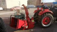 Tracteur agricole fiable 50 CV 4x4 avec auvent/ROPS, broyeur de bois, certificat Euro5 COC