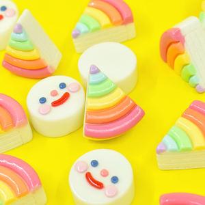 Nouveau design : Cabochon en résine Arc-en-ciel et Visage Kawaii pour coque de téléphone, artisanat DIY, jouets alimentaires, pendentif de porte-clés - Product Image 6