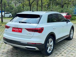 Concessionnaire recherché : <span class=keywords><strong>Audi</strong></span> <span class=keywords><strong>Q3</strong></span> 35 <span class=keywords><strong>TFSI</strong></span> 1.4T 7DCT FWD 2022 d'occasion avec sièges en cuir, toit panoramique, caméra de recul, LED, ESP, exportation mondiale - Product Image 3