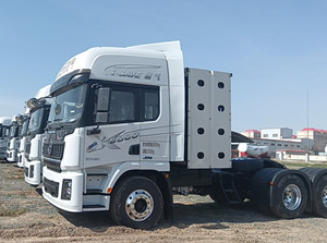 รถหัวลากชัคแมน 6x4 รุ่น X5000 ปี 2026 ใหม่เอี่ยม ความจุขนาดใหญ่ พวงมาลัยซ้าย/ขวา สำหรับการขนส่ง - Product Image 3
