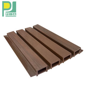 Panneaux modernes et élégants en Wpc Panneau mural en Wpc Feuille pour plafond mural en Wpc extérieur - Product Image 1