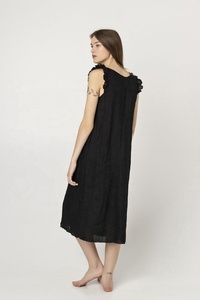 Spécialement Conçu 100% Massif naturel Lin Sans Manches Femme Magnifique Fête Porter Ample Robe Mi-longue Avec Col en V en Ligne - Product Image 4