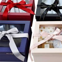 Boîte cadeau de Noël avec couvercle et base en ruban, boîtes rigides avec laminage mat, gaufrage à chaud doré, emballage pliable pour jouet ours