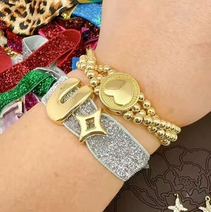 Pulsera de Moda con Dije de <span class=keywords><strong>San</strong></span> <span class=keywords><strong>Benito</strong></span>/Virgen María/<span class=keywords><strong>Cruz</strong></span>, Pulsera Religiosa con Cuentas de <span class=keywords><strong>Cruz</strong></span> Chapadas en Oro, Pulsera de Cuentas para Mujer - Product Image 4