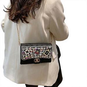 Nuevo Bolso Cuadrado de Piel Sintética con Pedrería Vintage, Moderno y Exclusivo, con Correa Individual y Cierre de Cremallera para Mujer, para Primavera/Otoño/Verano/Invierno - Product Image 1