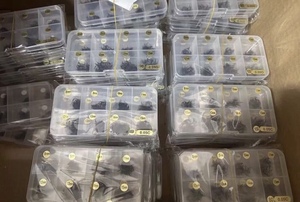 Pestañas Postizas Premontadas Sueltas 3D-20D con Base Puntiaguda, Naturales, Largas, Hechas a Mano, Negro Mate, Volumen, 500/1000 Pestañas con Tallo Largo Puntiagudo - Product Image 1