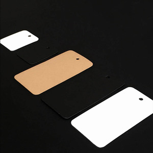 Étiquettes et tags suspendus recyclés haut de gamme personnalisés en gros à prix abordable sur le <span class=keywords><strong>site</strong></span> Alibaba - Product Image 4