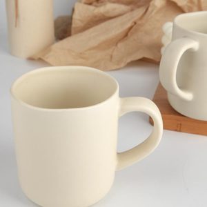 Wholesale Waved Design 500Ml <strong>Large</strong> Capacity White Porcelain Coffee Ceramic Mug Diner Mugs <strong>Cups</strong> <strong>for</strong> <strong>Tea</strong> Latte Cappuccino Milk - Product Image 3
