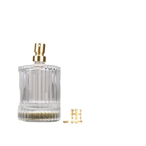 Flacone di Profumo in Vetro a Strisce Creativo 50ml con Erogatore a Pressione, Bottiglia Portatile per Cosmetici - Product Image 5