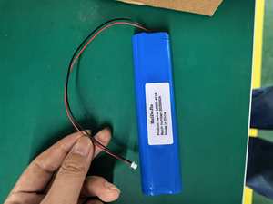 Paquete de Baterías de Litio Recargables 18650 21700 de 3.7V 7.4V 10.8V 11.1V 22.2V 12V 14.8V 24V Personalizadas para Robot RC - Product Image 3