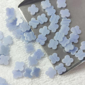 Pierres de trèfle à quatre feuilles, pierres synthétiques turquoise à rayures bleues, pierres précieuses turquoise bleues en vrac pour collier, bijoux - Product Image 1