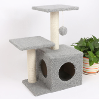 Usine en gros mignon arbre à chat petit
