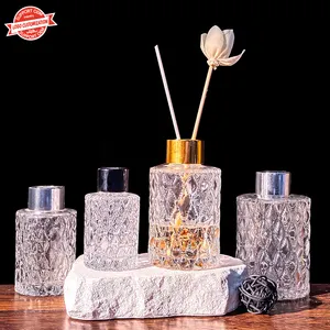 Wholesale Luxury Embossed Pattern Fragrance Glass Diffuser Bottle Home Decor Perfume Reed Diffuser Bottle