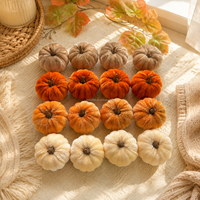 Décoration d'accentuation en fausse citrouille en mousse, pour la mise en scène de table de Thanksgiving, pour un intérieur de maison aux tons chauds