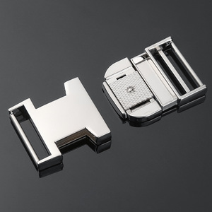 Hebilla de Liberación Lateral Metálica de 32 mm, Plateada, Resistente, para Cinturones, Bolsos y Accesorios - Product Image 2