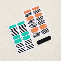 Vente en gros autocollant décoratif nail art d'été 2D brillant autocollant de vernis à ongles à couverture complète avec emballage pour femmes